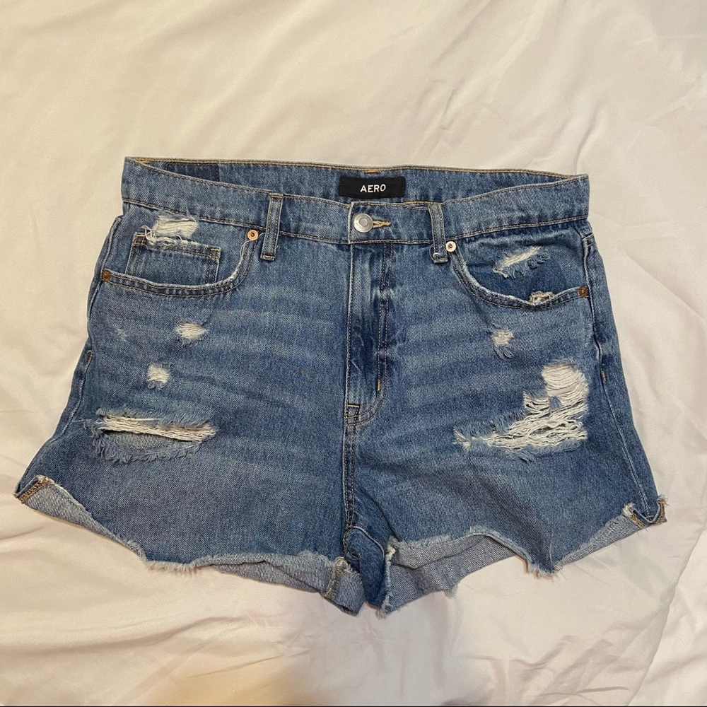 AERO: “mom short” jean shorts size 12